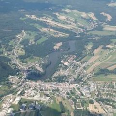 Flugwegposition um 11:44:45: Aufgenommen in der Nähe von Gemeinde Litschau, Österreich in 2039 Meter